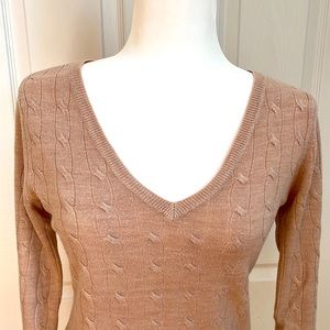 V-Neck Cable Knit Sweater - Tan